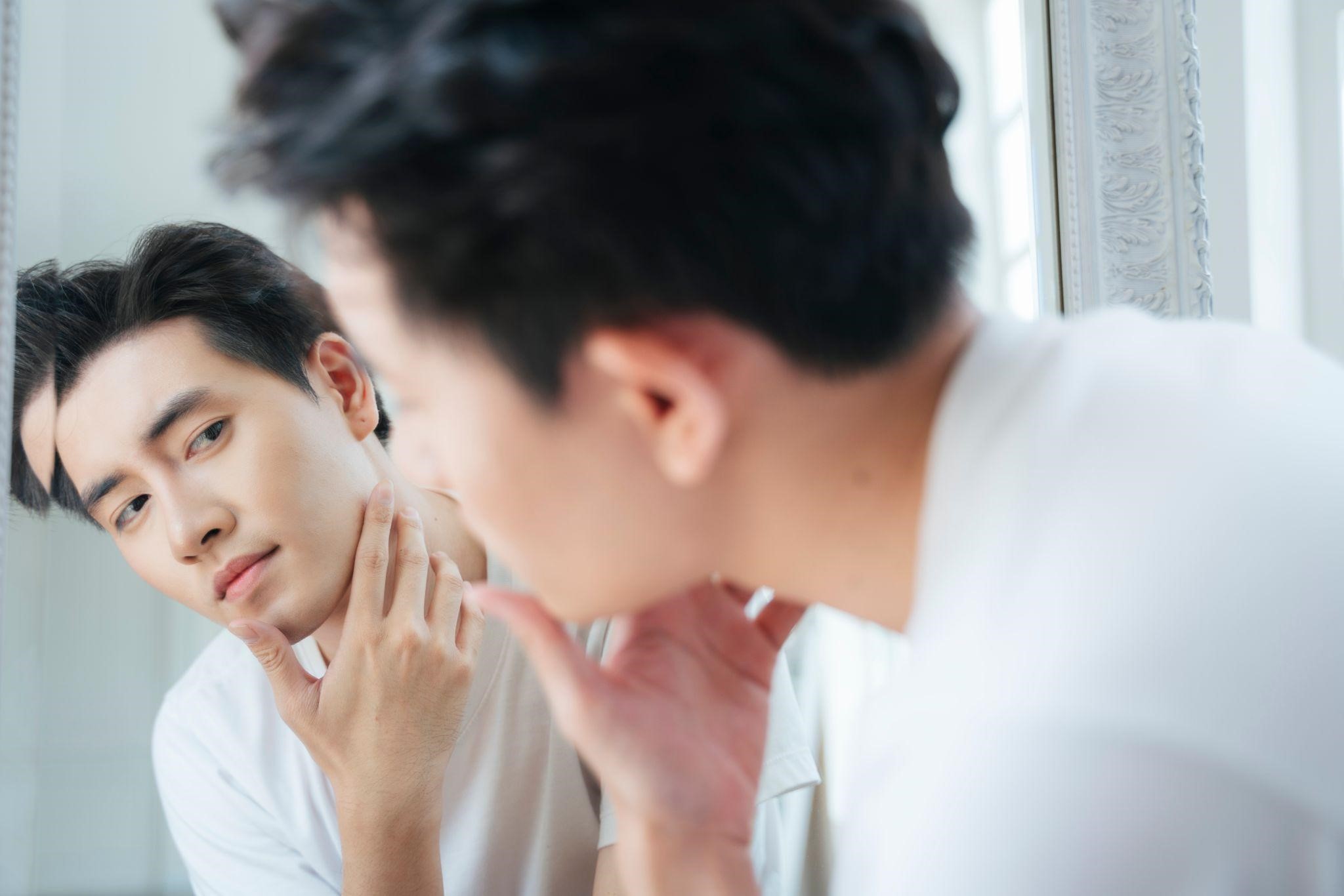 3 Langkah Skincare untuk Pria Kulit Berminyak dan Kusam